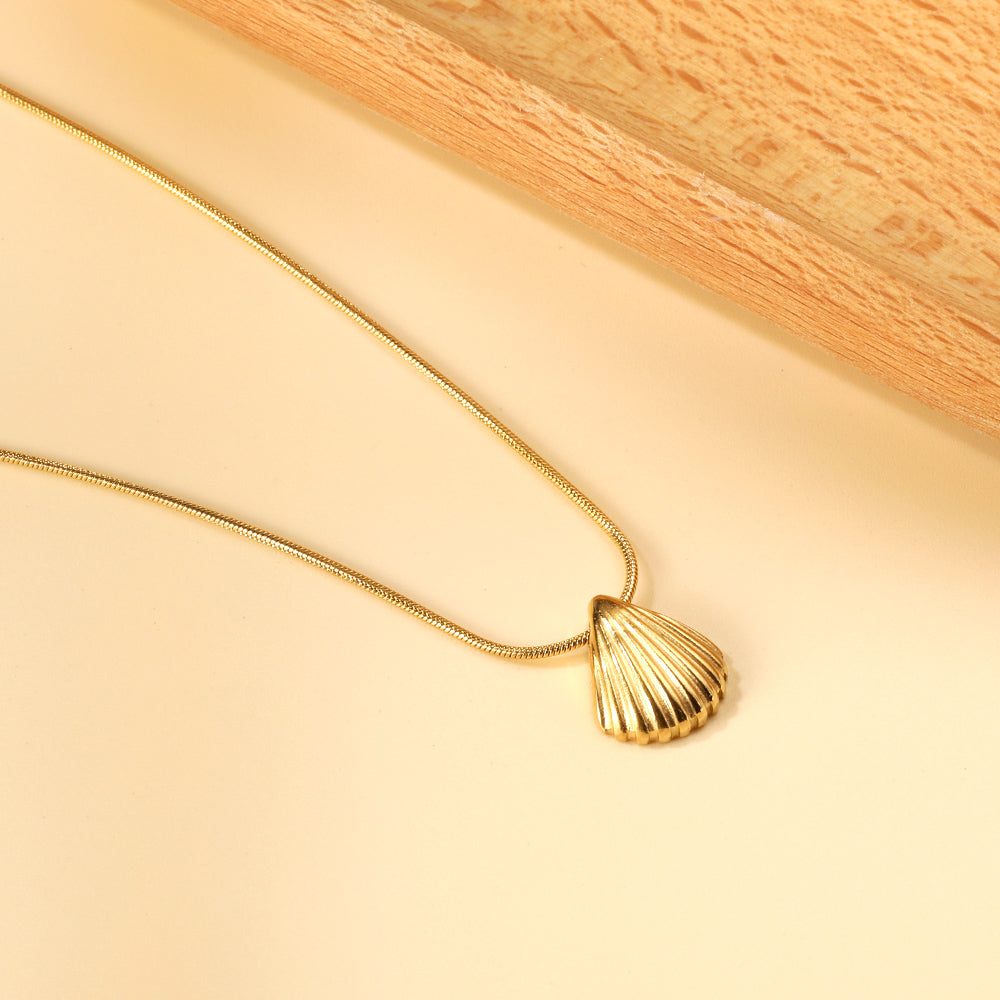 Shell Necklace