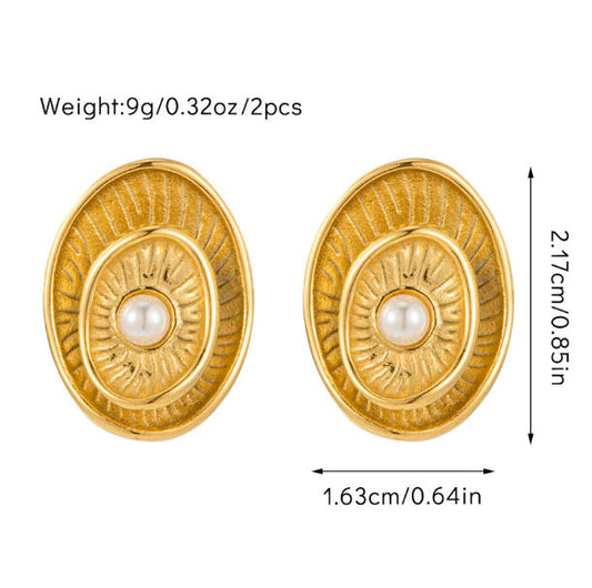 Artistic Pearl Earrings