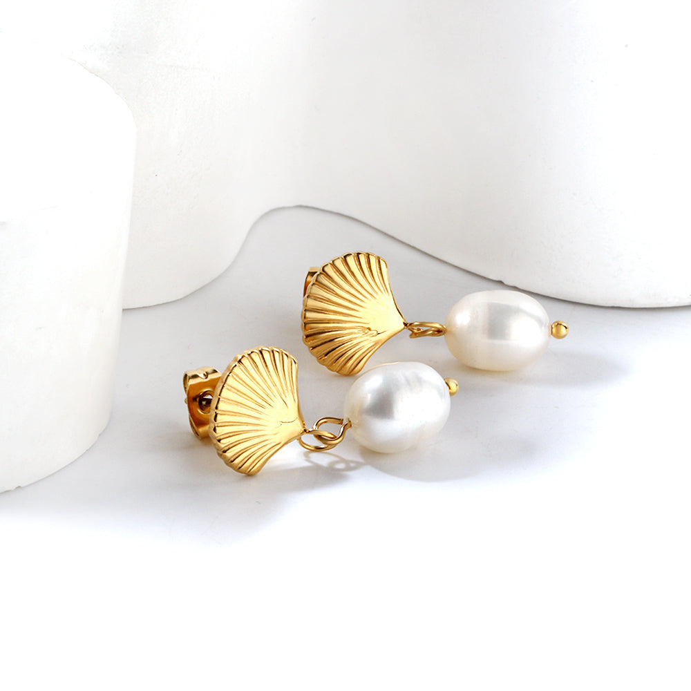 Zig Zag Pear Earrings