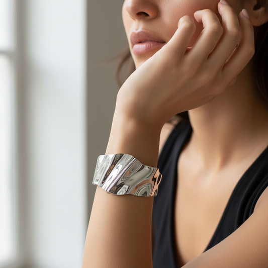 Classic Wave Cuff Silver Kada