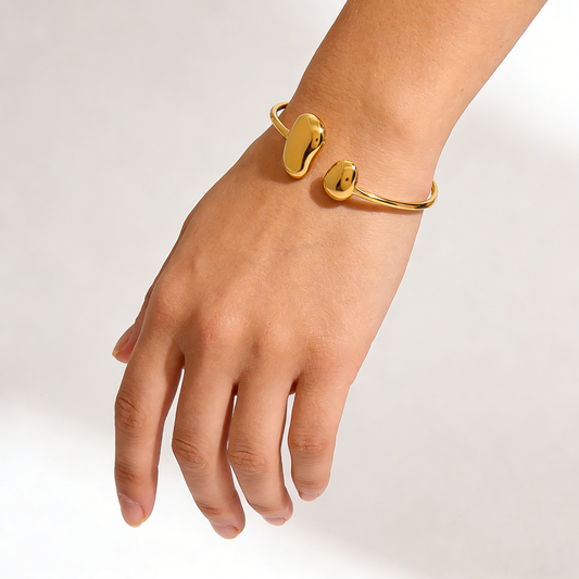 Muse Cuff