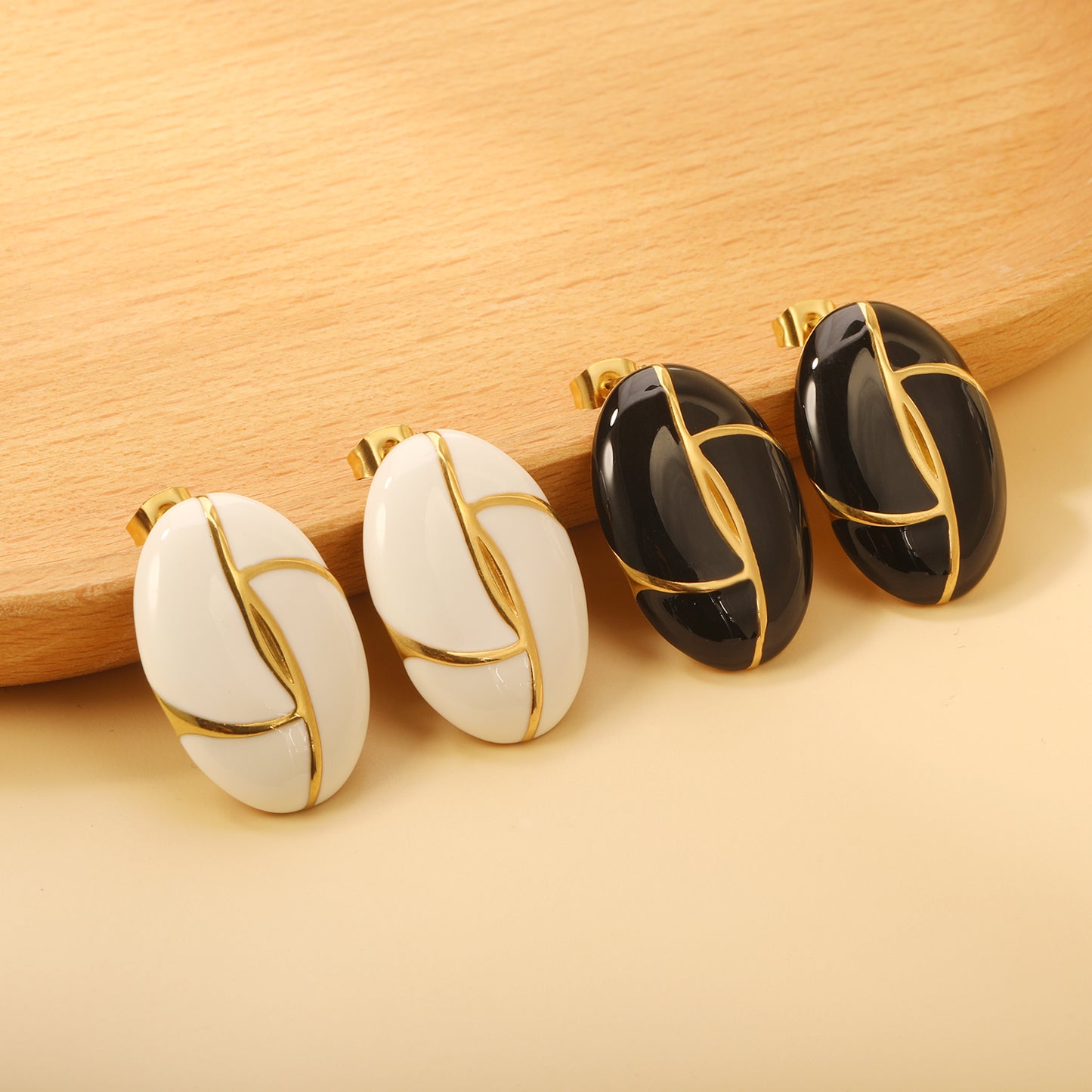 Geometrical White Earrings
