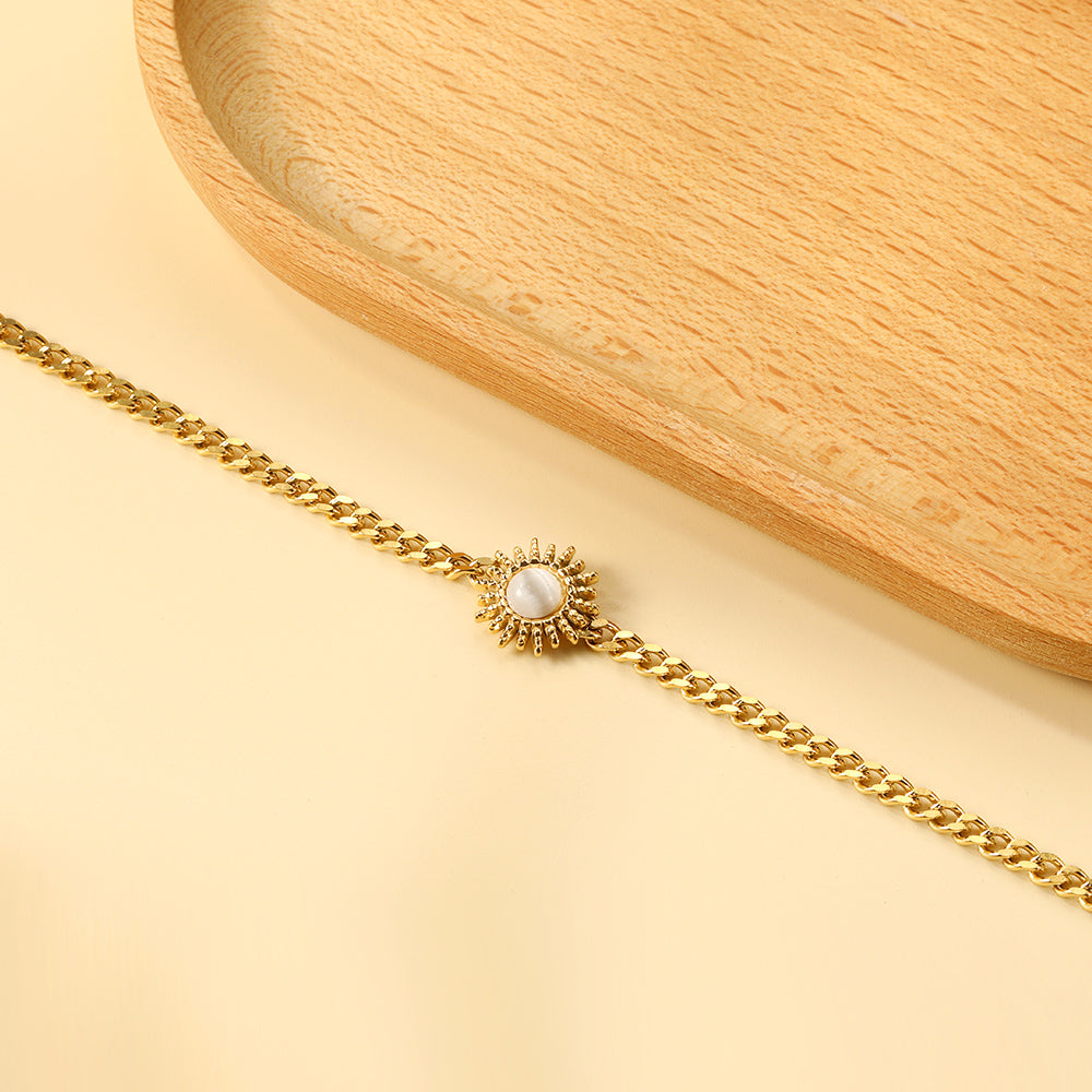 White Houge Melo Bracelet