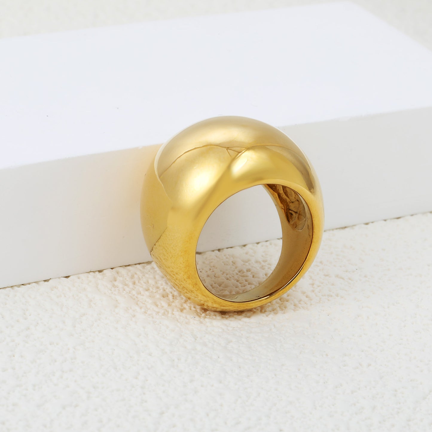 Dome Ring