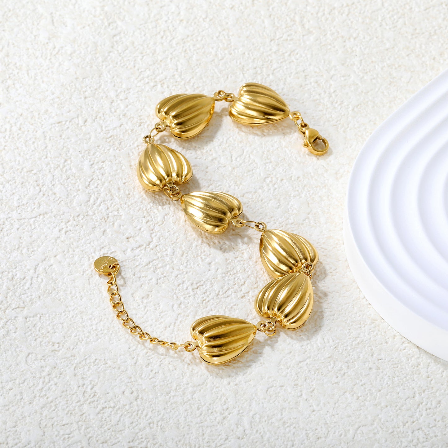 Heart Shell Bracelet