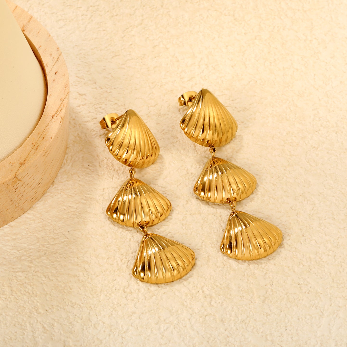 Shell Danglers