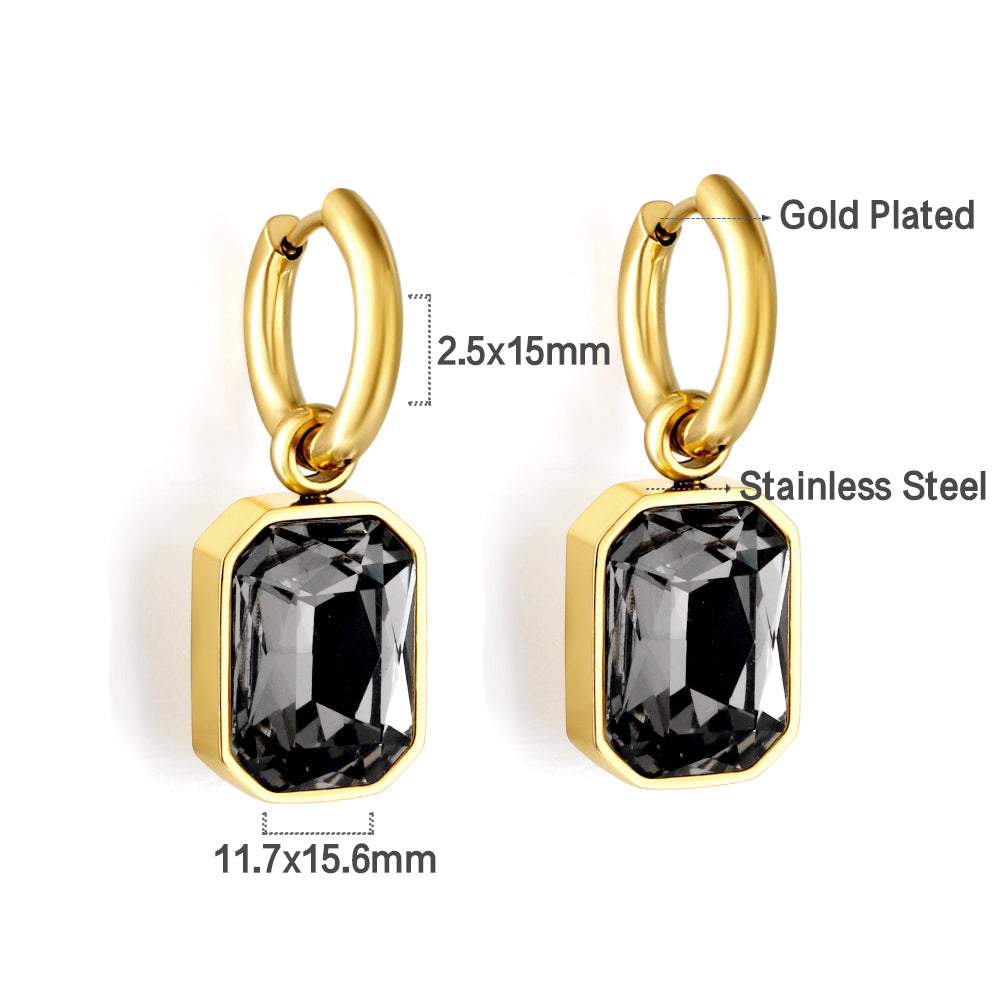 Matrix Black Studs