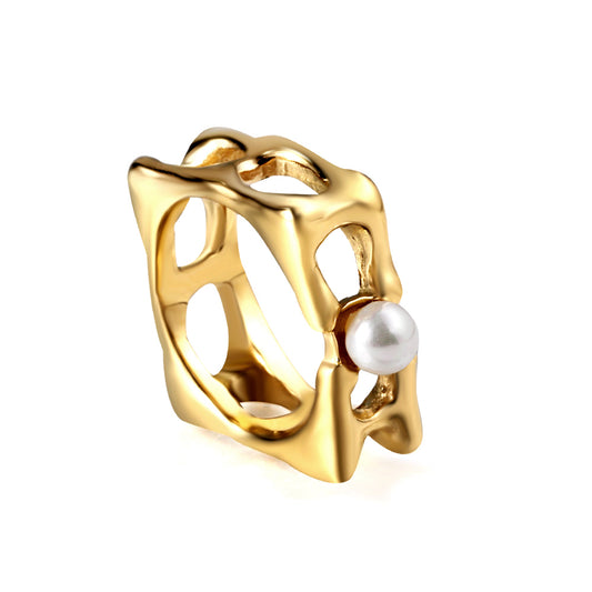 Abstract Pearl Ring