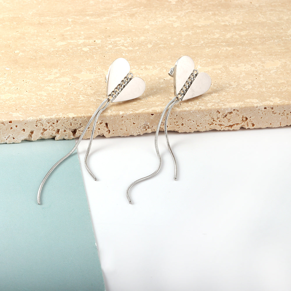 Swaying Heart Silver Earrings
