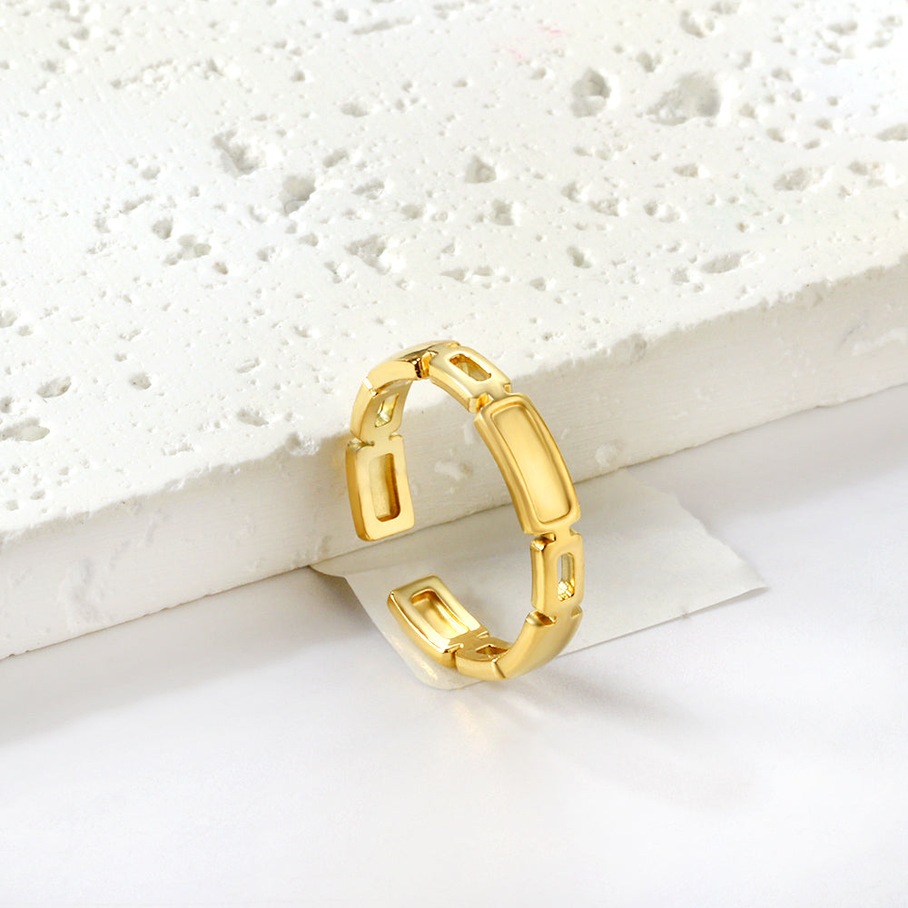 Elite Statement Adjustable Ring