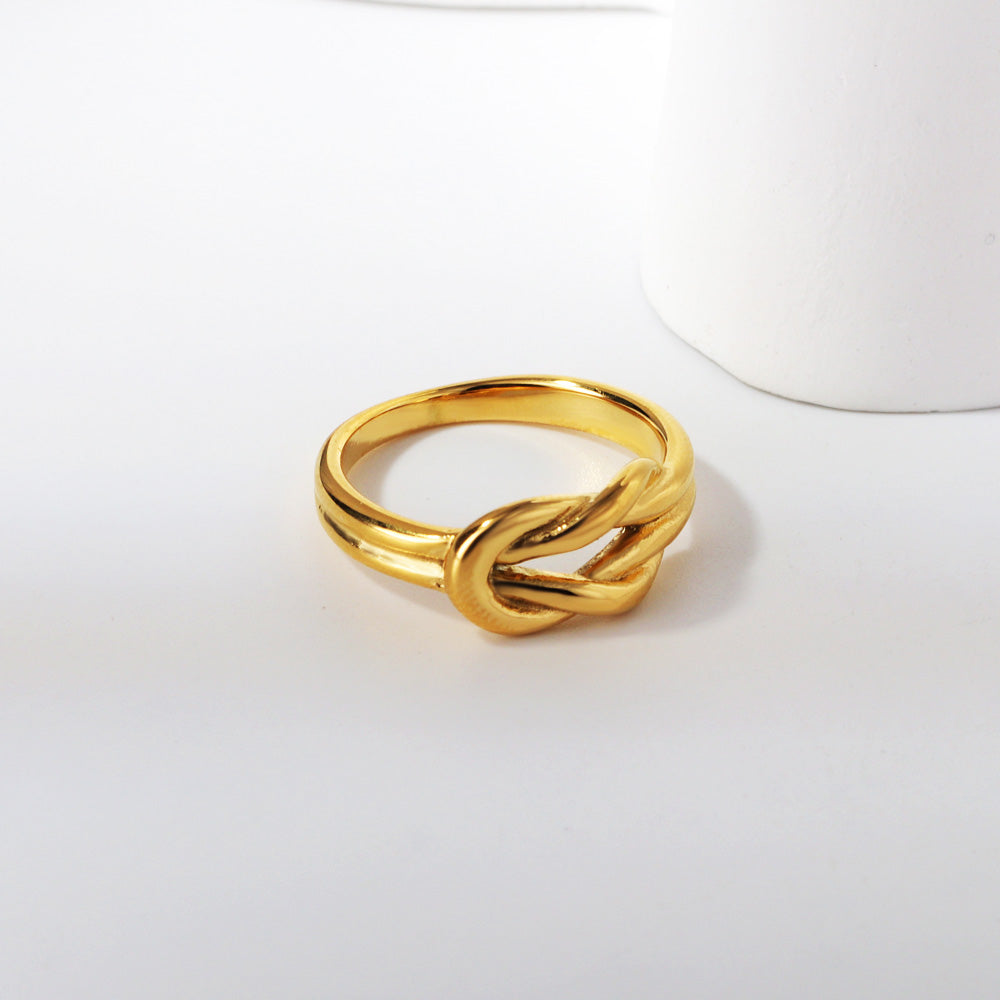Knot Ring