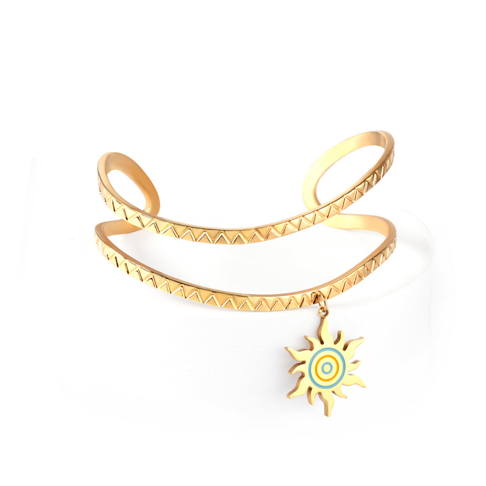 Eclipse charm Cuff