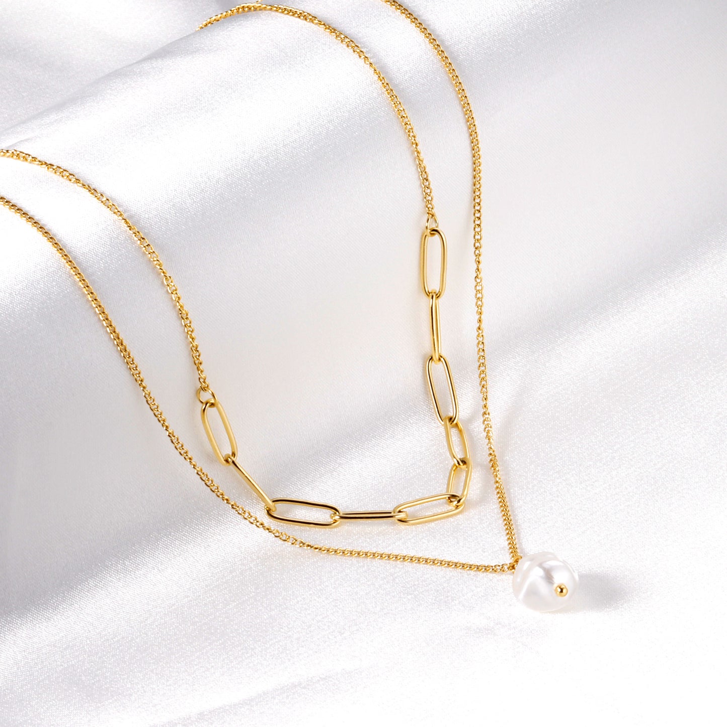 Pearl Embellished Necklace