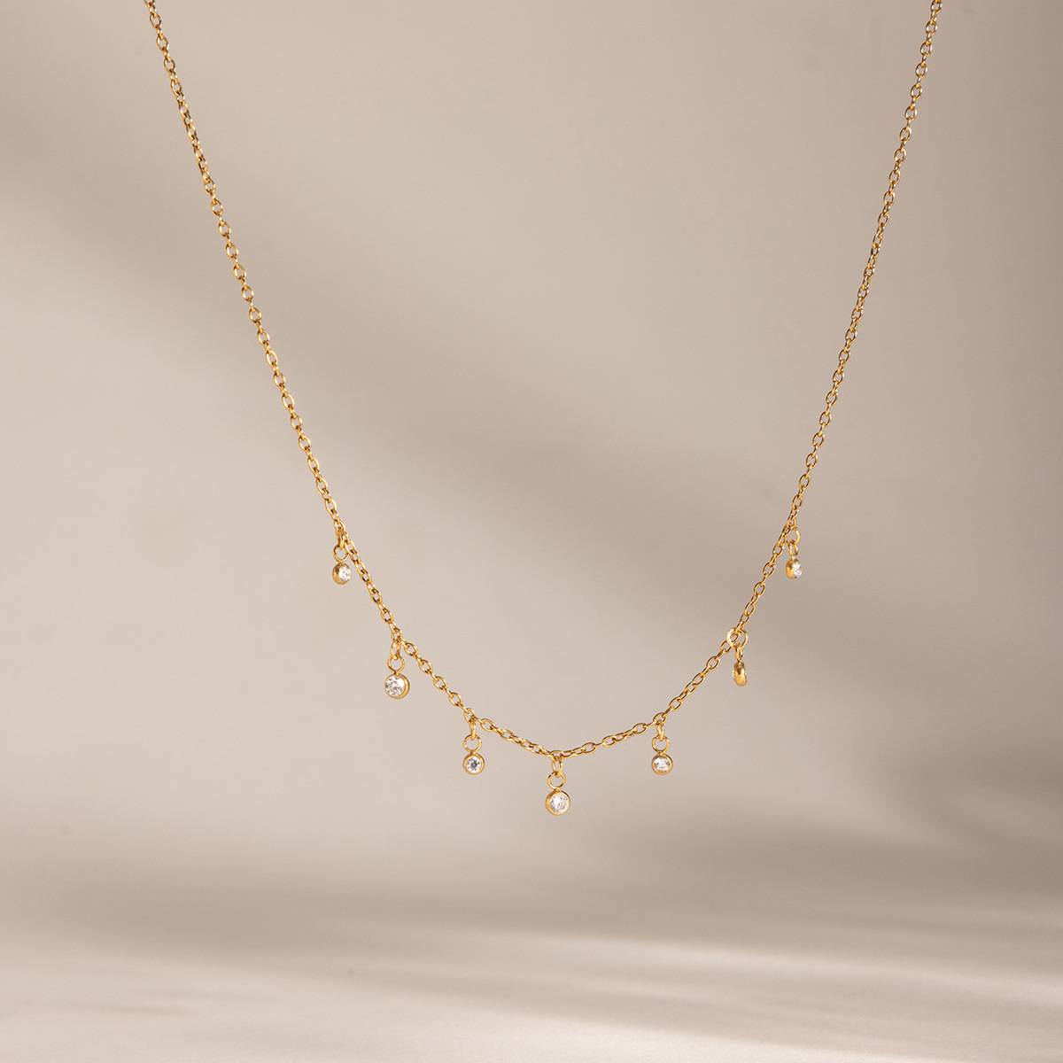 Stella Necklace