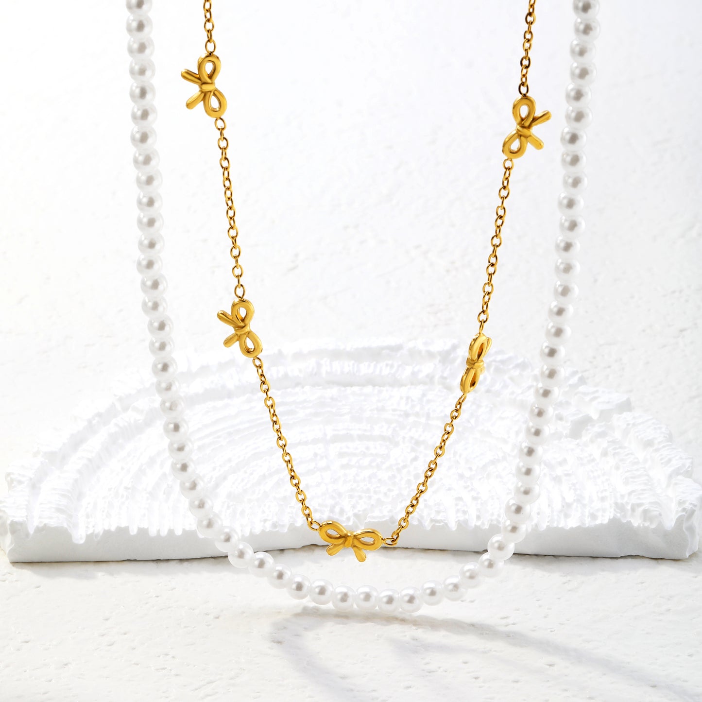 Pearl Bow Necklace