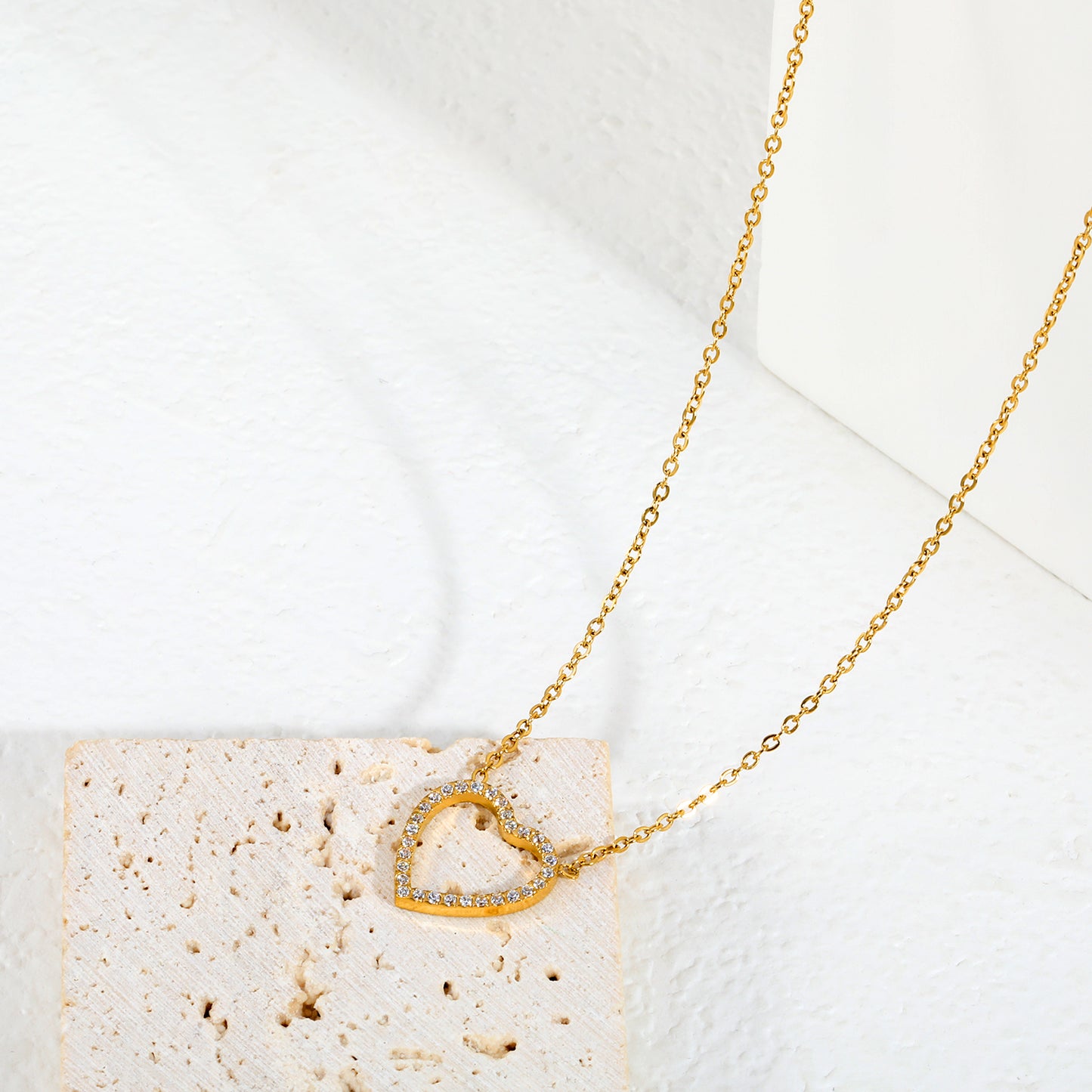 Outline Heart Necklace
