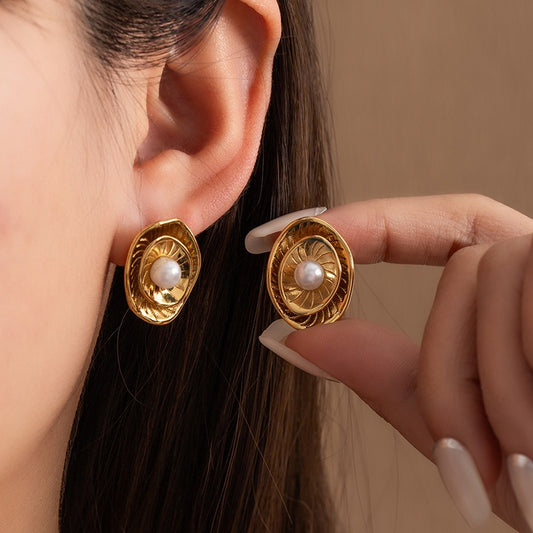 Artistic Pearl Earrings