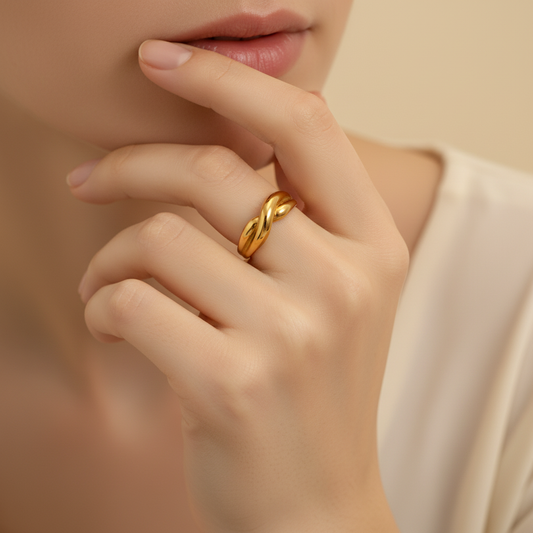 Twist Ring